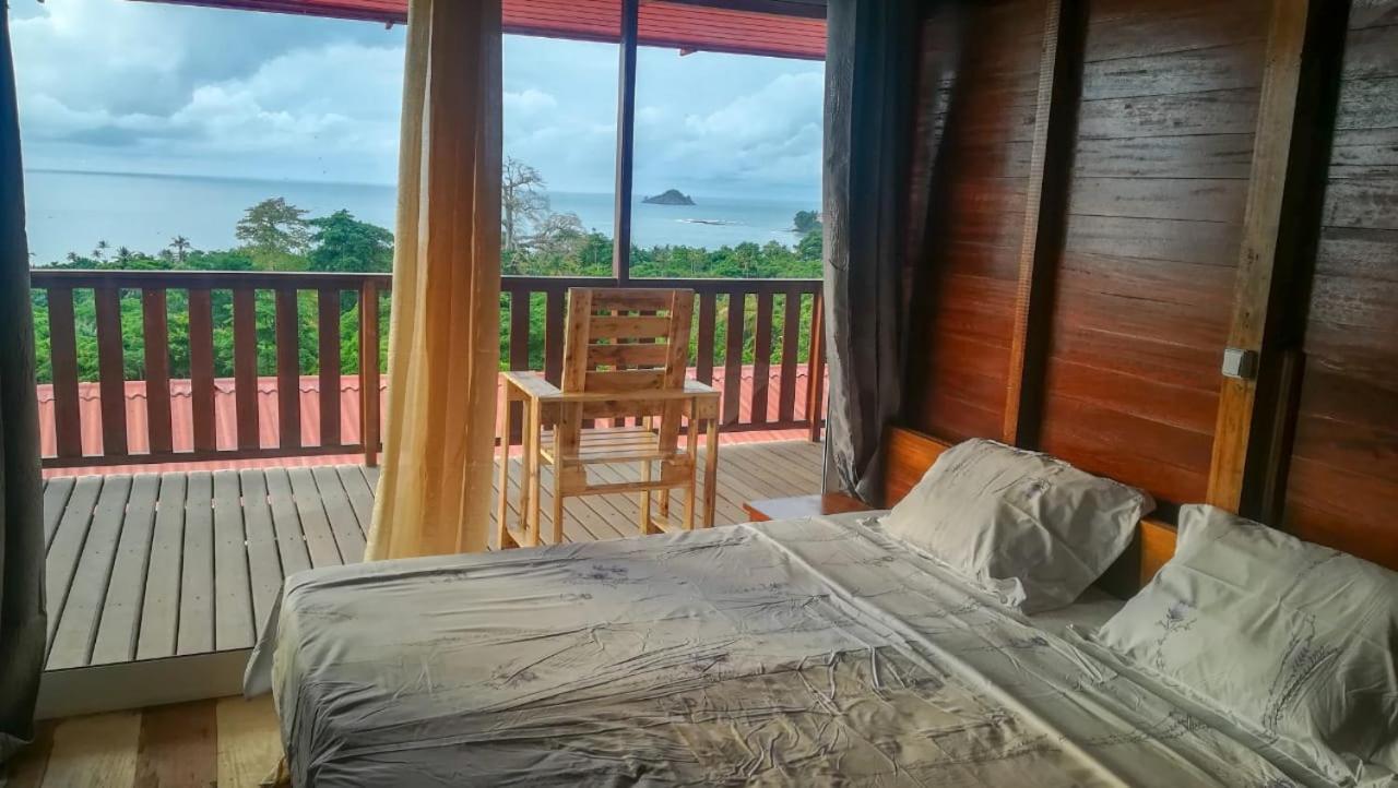 Domus Guesthouse Santana エクステリア 写真