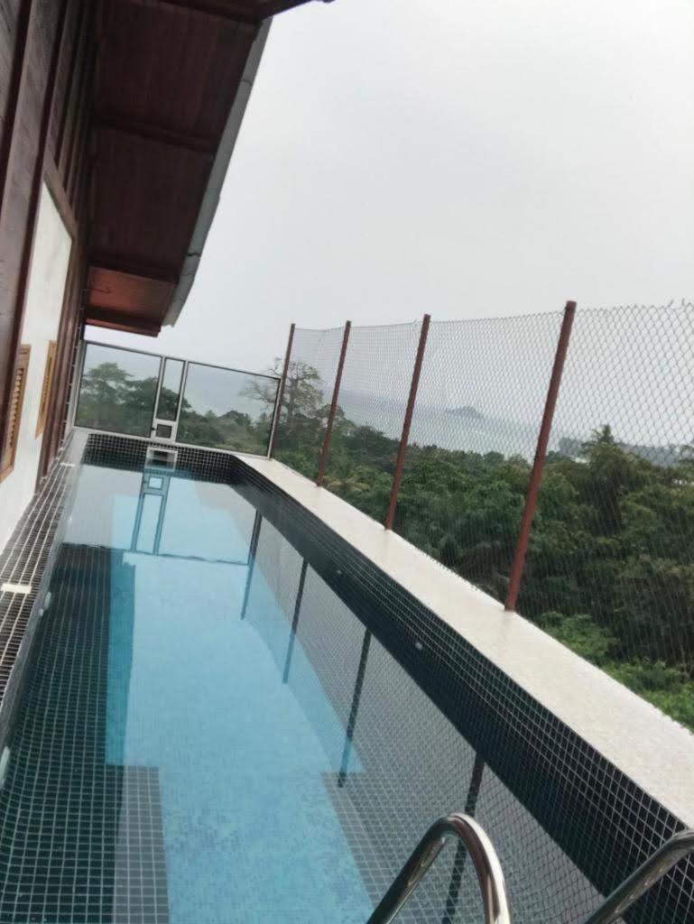 Domus Guesthouse Santana エクステリア 写真