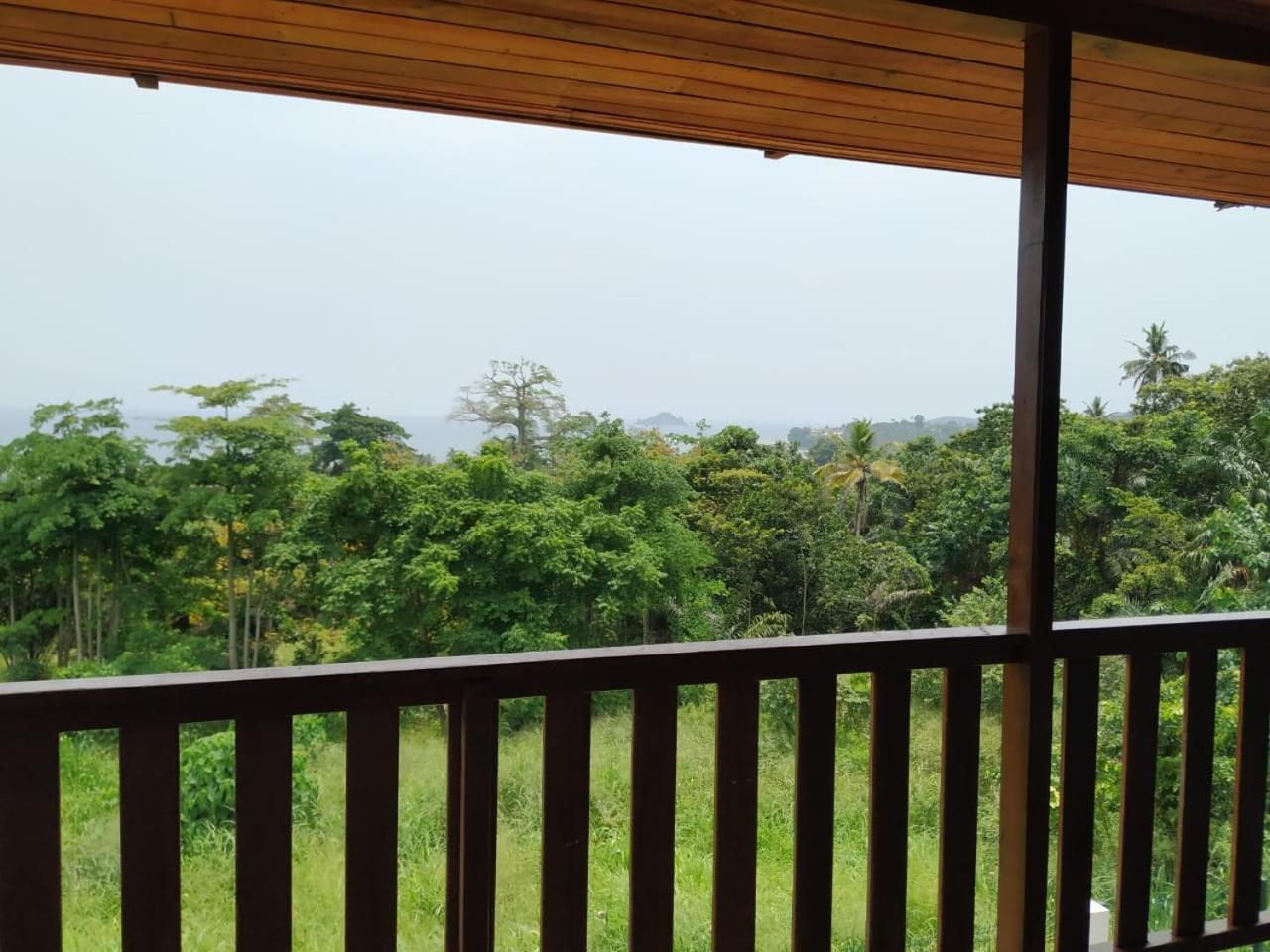 Domus Guesthouse Santana エクステリア 写真