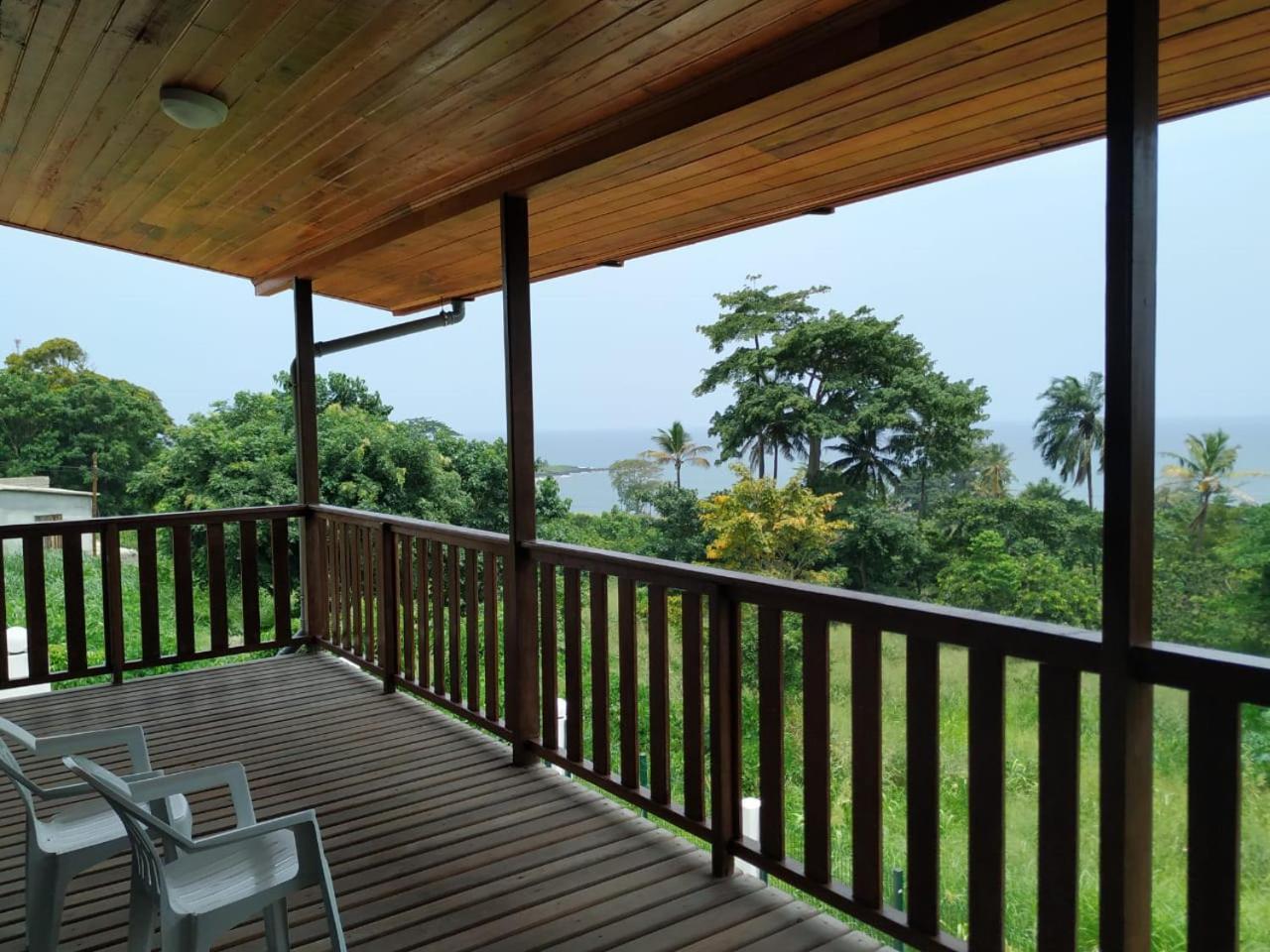 Domus Guesthouse Santana エクステリア 写真