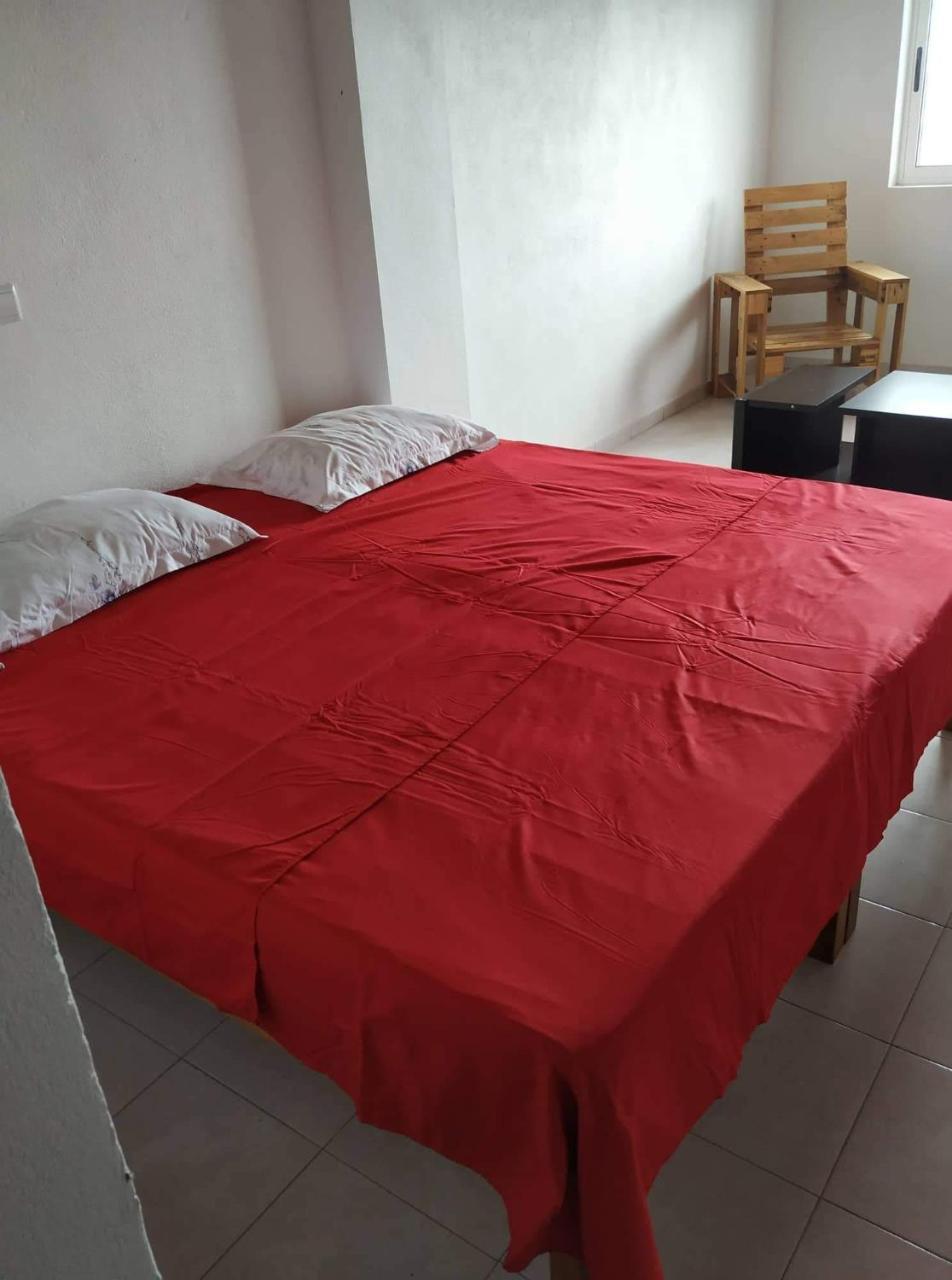 Domus Guesthouse Santana エクステリア 写真