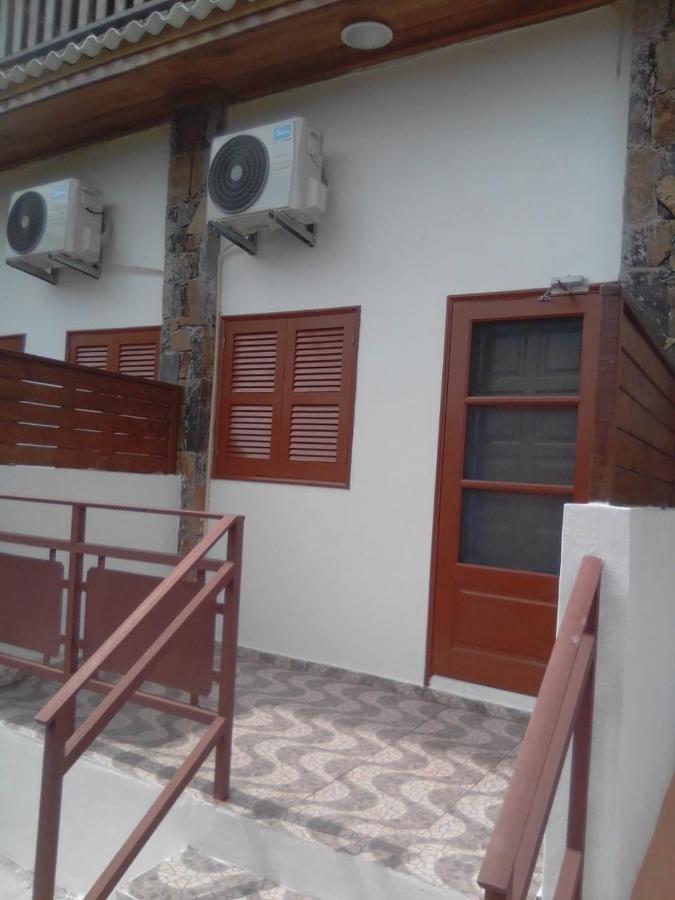 Domus Guesthouse Santana エクステリア 写真