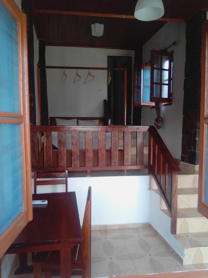 Domus Guesthouse Santana エクステリア 写真
